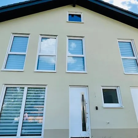 Neue Wohnung Fuer 4 Kueche Terrasse Wittlich Exterior photo